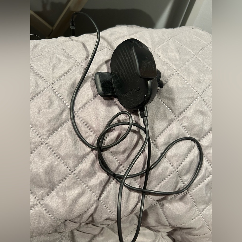 Kenu Charging Vent Phone Mount